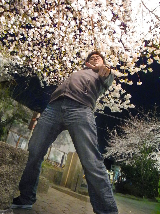 Super extreme cherry blossom pose!